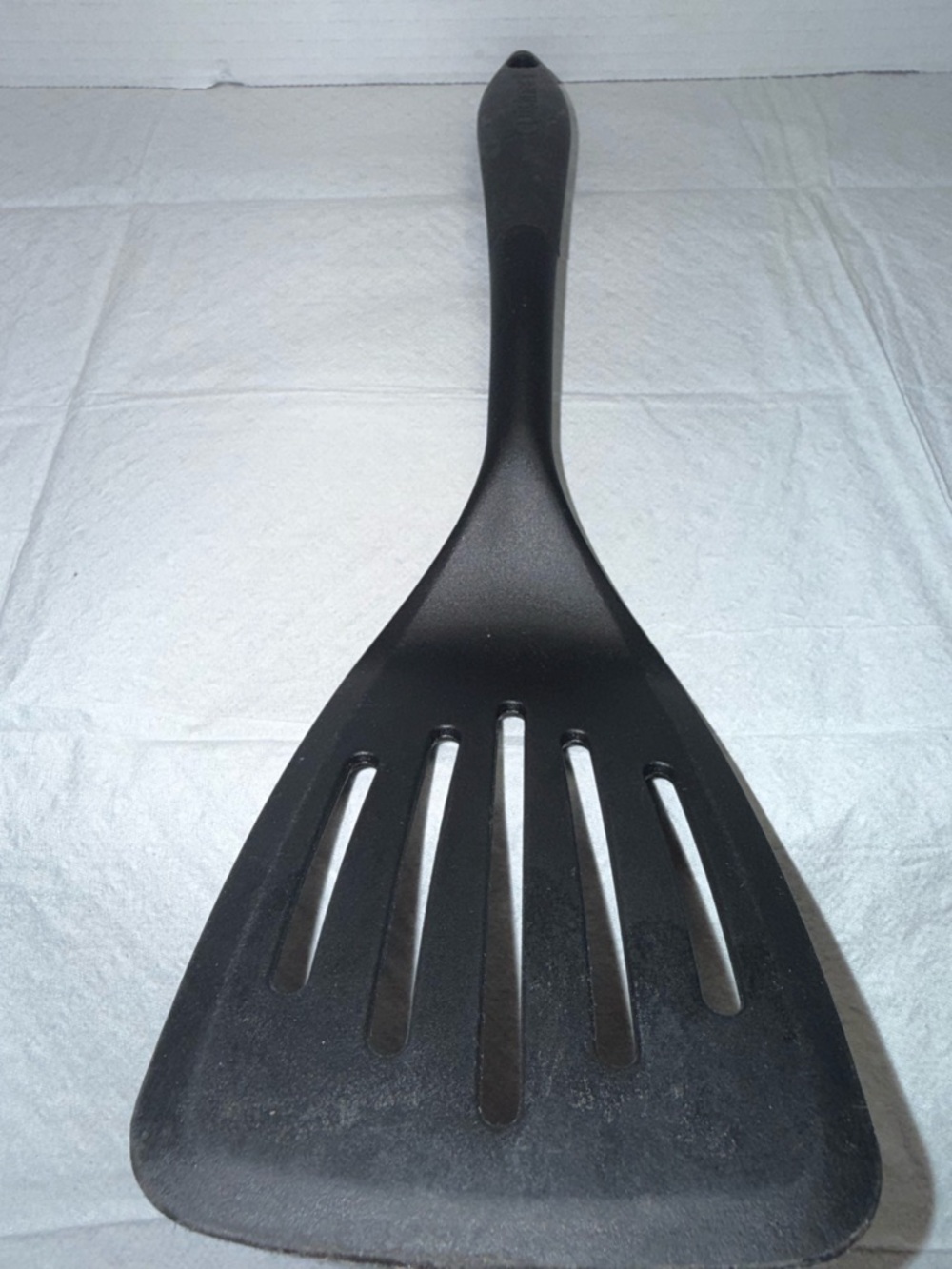 Black Nylon Slotted Turner Spatula - Kitchen Tools